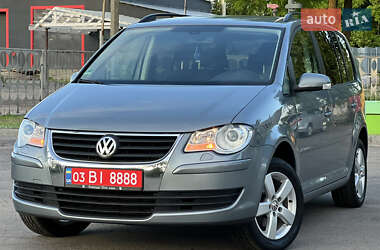 Минивэн Volkswagen Touran 2008 в Лубнах
