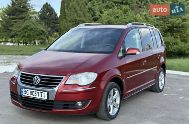 Минивэн Volkswagen Touran 2007 в 