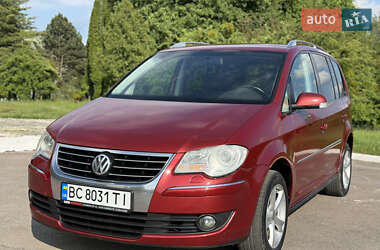 Минивэн Volkswagen Touran 2007 в 
