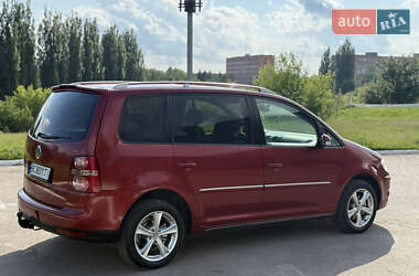 Минивэн Volkswagen Touran 2007 в 