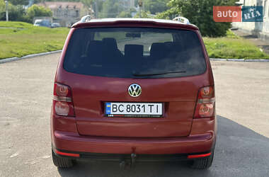 Минивэн Volkswagen Touran 2007 в 