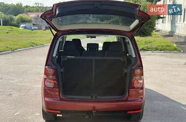 Минивэн Volkswagen Touran 2007 в 