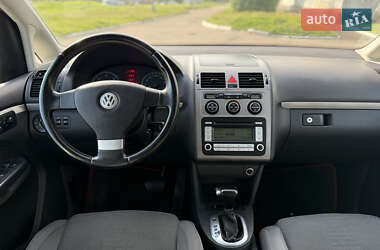 Минивэн Volkswagen Touran 2007 в 