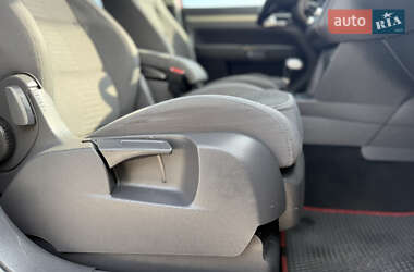 Минивэн Volkswagen Touran 2007 в 