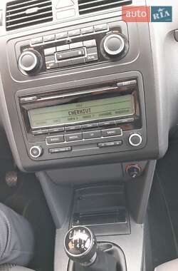 Минивэн Volkswagen Touran 2011 в 