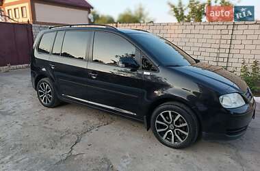 Мінівен Volkswagen Touran 2006 в 