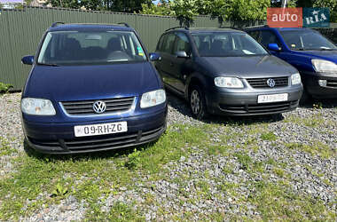 Минивэн Volkswagen Touran 2006 в 