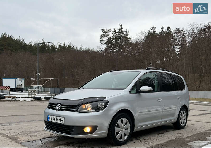 Volkswagen Touran 2012