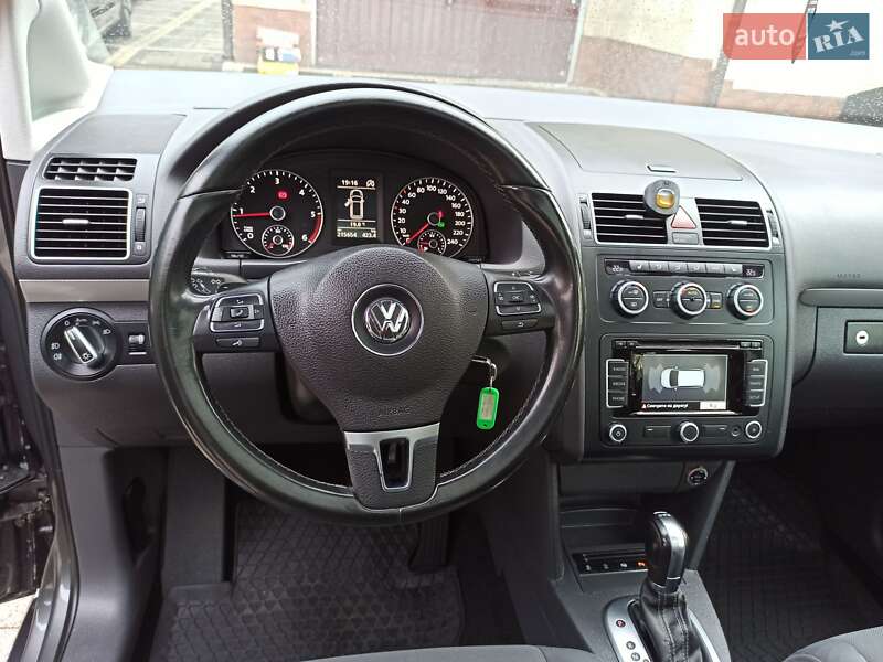 Мінівен Volkswagen Touran 2013 в Самборі