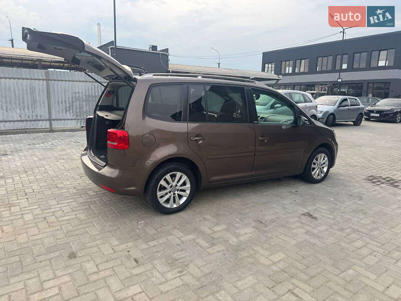 Минивэн Volkswagen Touran 2012 в Ужгороде