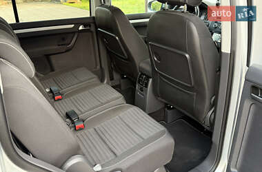 Минивэн Volkswagen Touran 2015 в 