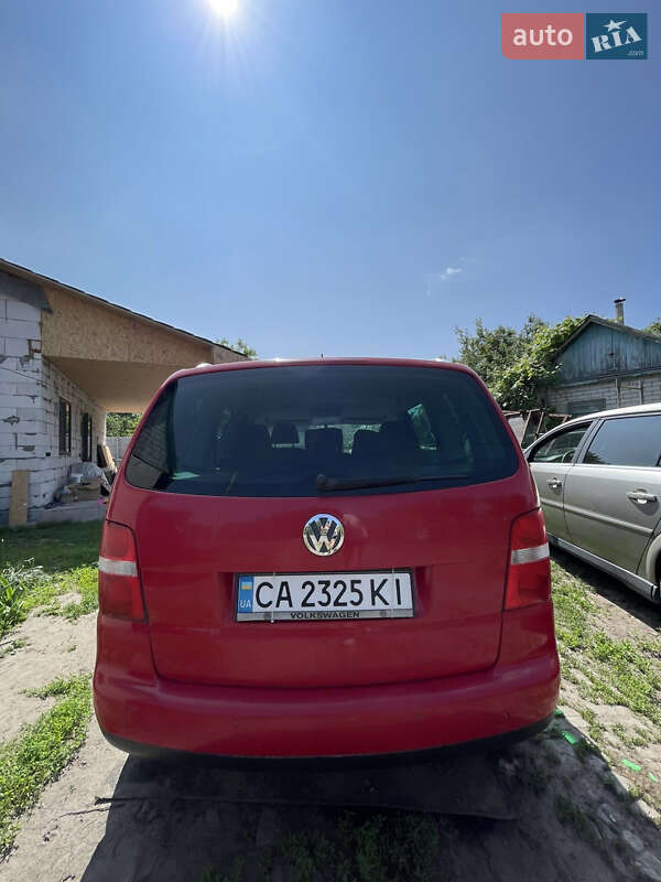 Мінівен Volkswagen Touran 2006 в Черкасах