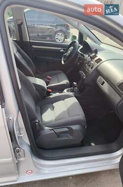 Минивэн Volkswagen Touran 2006 в 