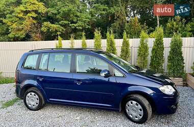 Минивэн Volkswagen Touran 2007 в 