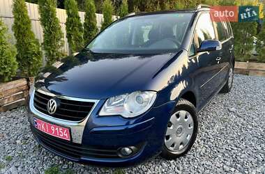 Минивэн Volkswagen Touran 2007 в 