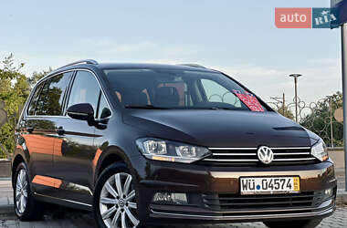 Микровэн Volkswagen Touran 2017 в Львове