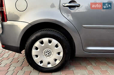 Мінівен Volkswagen Touran 2008 в 