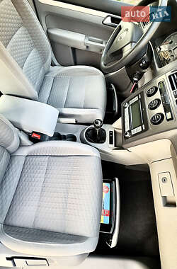 Мінівен Volkswagen Touran 2008 в 