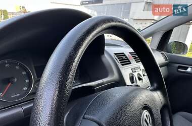 Мінівен Volkswagen Touran 2008 в 