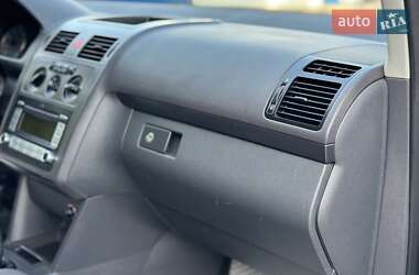Мінівен Volkswagen Touran 2008 в 