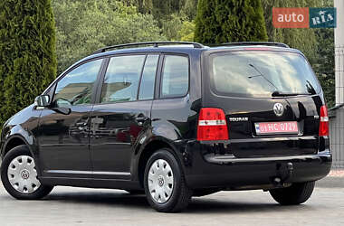 Минивэн Volkswagen Touran 2005 в 
