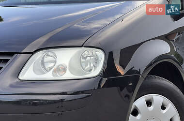 Минивэн Volkswagen Touran 2005 в 