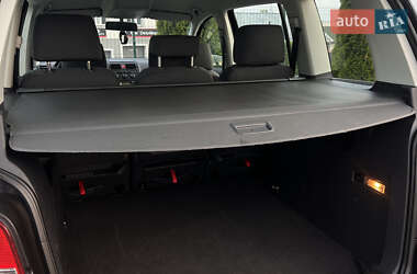 Минивэн Volkswagen Touran 2005 в 