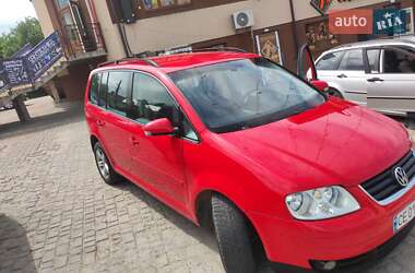 Мінівен Volkswagen Touran 2006 в 