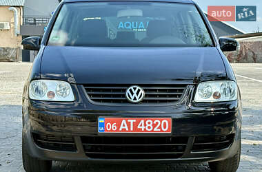 Минивэн Volkswagen Touran 2005 в 