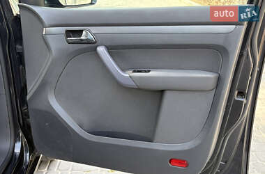 Минивэн Volkswagen Touran 2005 в 