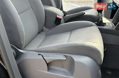Минивэн Volkswagen Touran 2005 в 