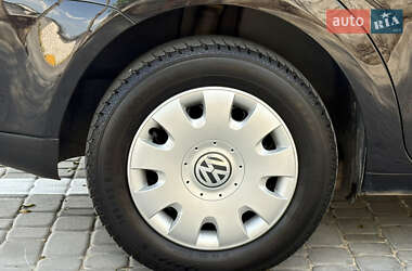 Минивэн Volkswagen Touran 2005 в 