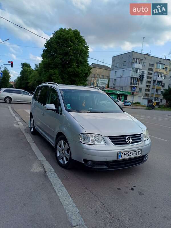 Volkswagen Touran 2003