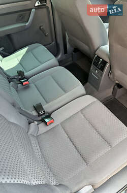 Минивэн Volkswagen Touran 2006 в 