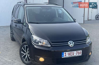 Минивэн Volkswagen Touran 2014 в 