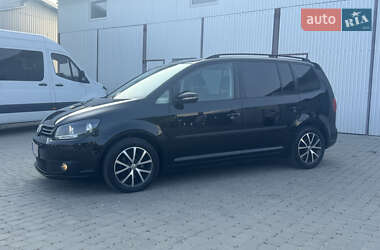 Минивэн Volkswagen Touran 2014 в 