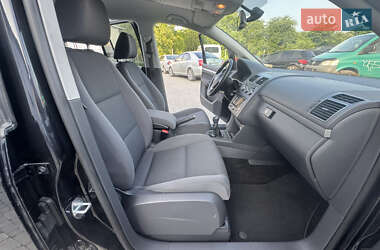 Минивэн Volkswagen Touran 2014 в 