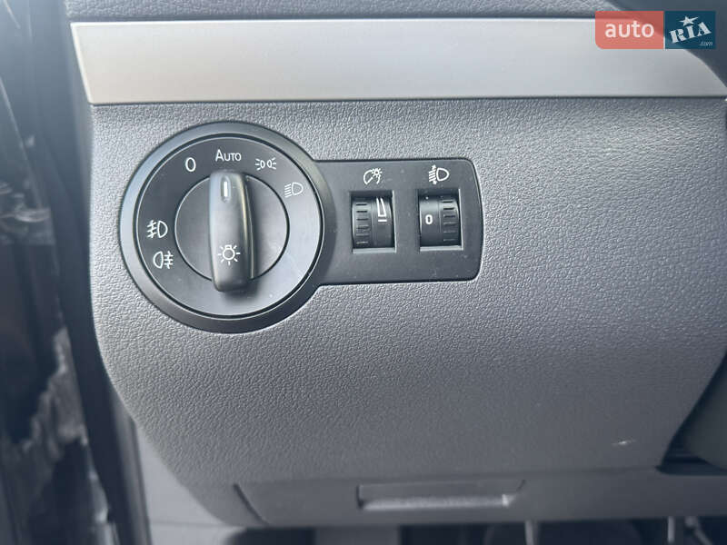 Минивэн Volkswagen Touran 2014 в Коломые