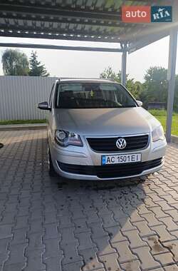 Мінівен Volkswagen Touran 2010 в Горохові