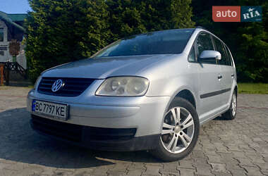 Минивэн Volkswagen Touran 2004 в Ивано-Франково