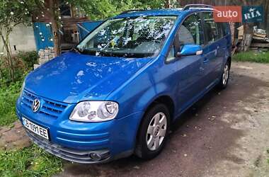 Минивэн Volkswagen Touran 2006 в Чернигове