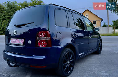 Минивэн Volkswagen Touran 2008 в 