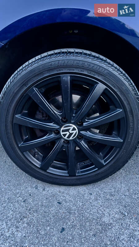 Минивэн Volkswagen Touran 2008 в Шепетовке