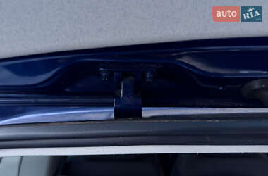 Минивэн Volkswagen Touran 2008 в 