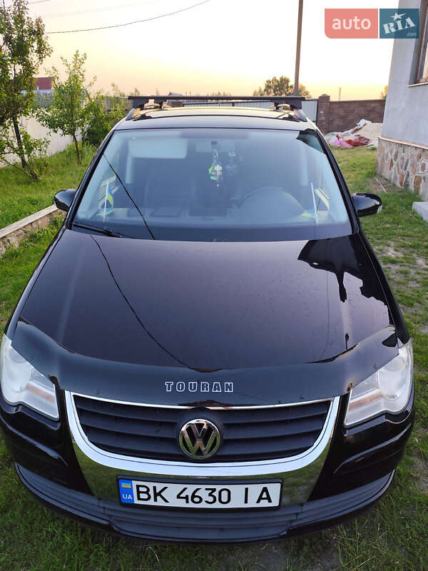 Volkswagen Touran 2008