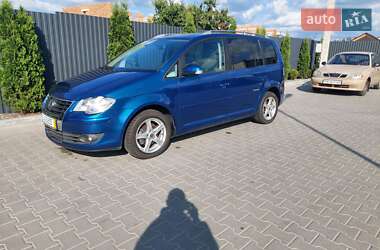 Мінівен Volkswagen Touran 2008 в Вінниці