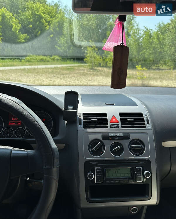 Мінівен Volkswagen Touran 2010 в Ковелі