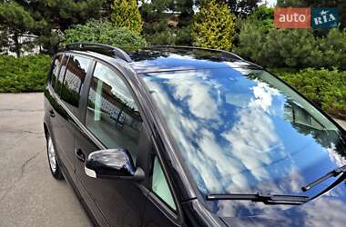 Минивэн Volkswagen Touran 2009 в 