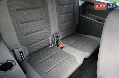 Минивэн Volkswagen Touran 2009 в 