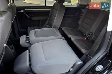 Минивэн Volkswagen Touran 2009 в 